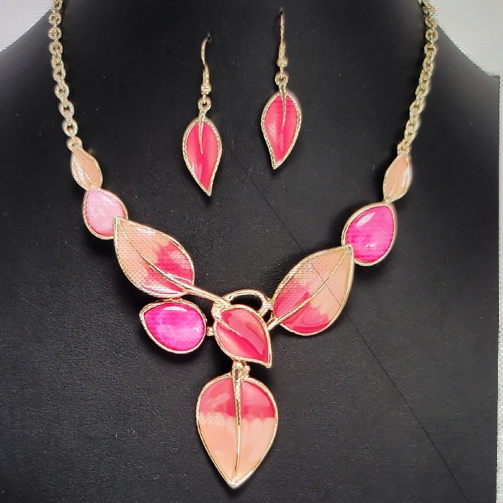 Elegant Pink and Gold Leaf Jewelry Set